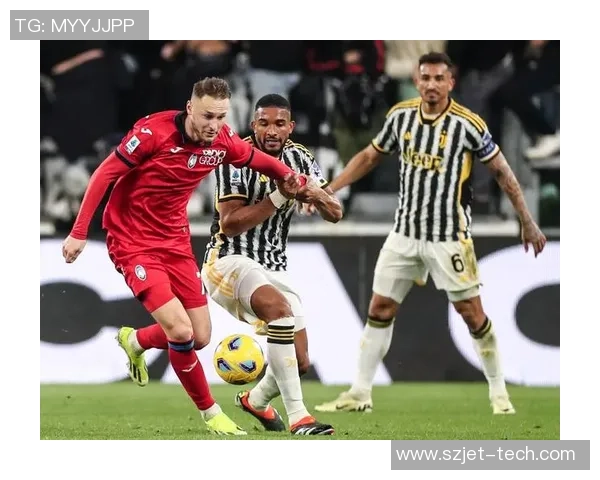 意甲赛场日本足球球星奋勇拼搏展现坚毅精神风貌